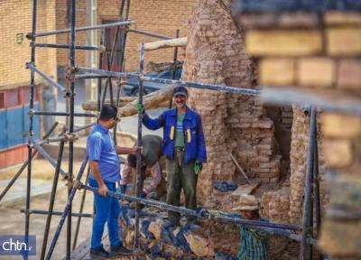 بازسازی بخش های تخریب شده قلعه بارده در حال اجرا است