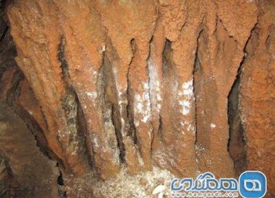 غار نباتی ندوشن یکی از غارهای زیبای استان یزد است
