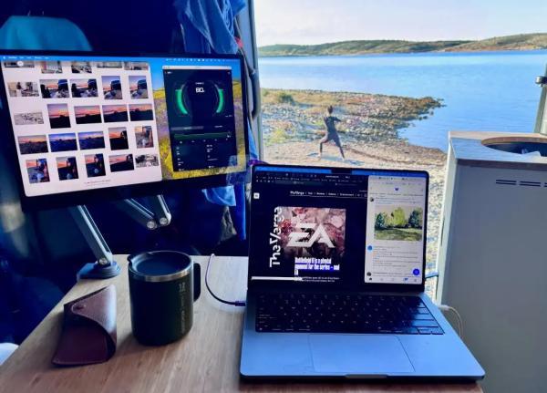 چرا مانیتور قابل حمل Espresso Pro می تواند آیندهٔ کار از راه دور چرا مانیتور قابل حمل Espresso Pro می تواند آیندهٔ کار از راه دور را متحول کند؟